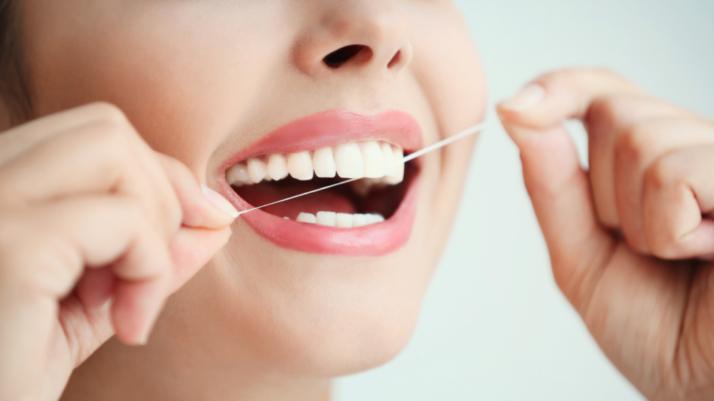 Pielęgnacja zębów to niezbędny krok do utrzymania efektów